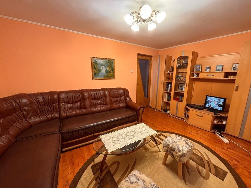 Chitila, casa de vanzare.
